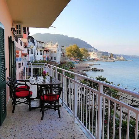 Vassia'S Beach Houses Benitses  Exterior foto