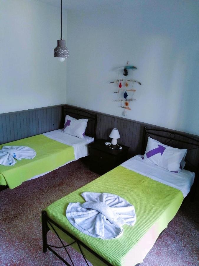 Vassia'S Beach Houses Benitses  Exterior foto